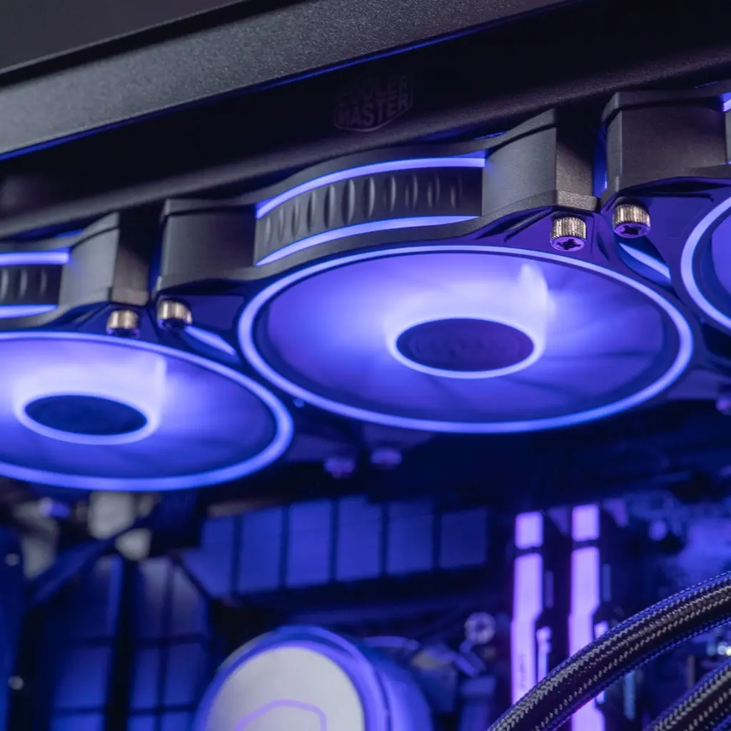 PC Aqua GEFORCE RTX® 4070 SUPER
