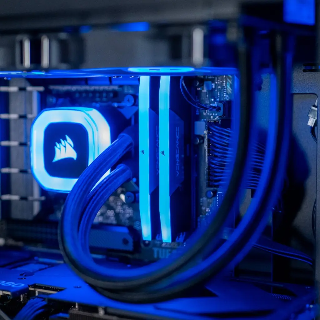 PC Solana GEFORCE RTX® 5080