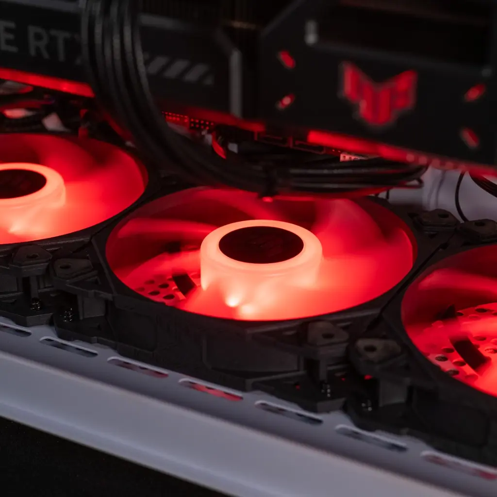 PC ASUS Force GEFORCE RTX® 5070 Ti