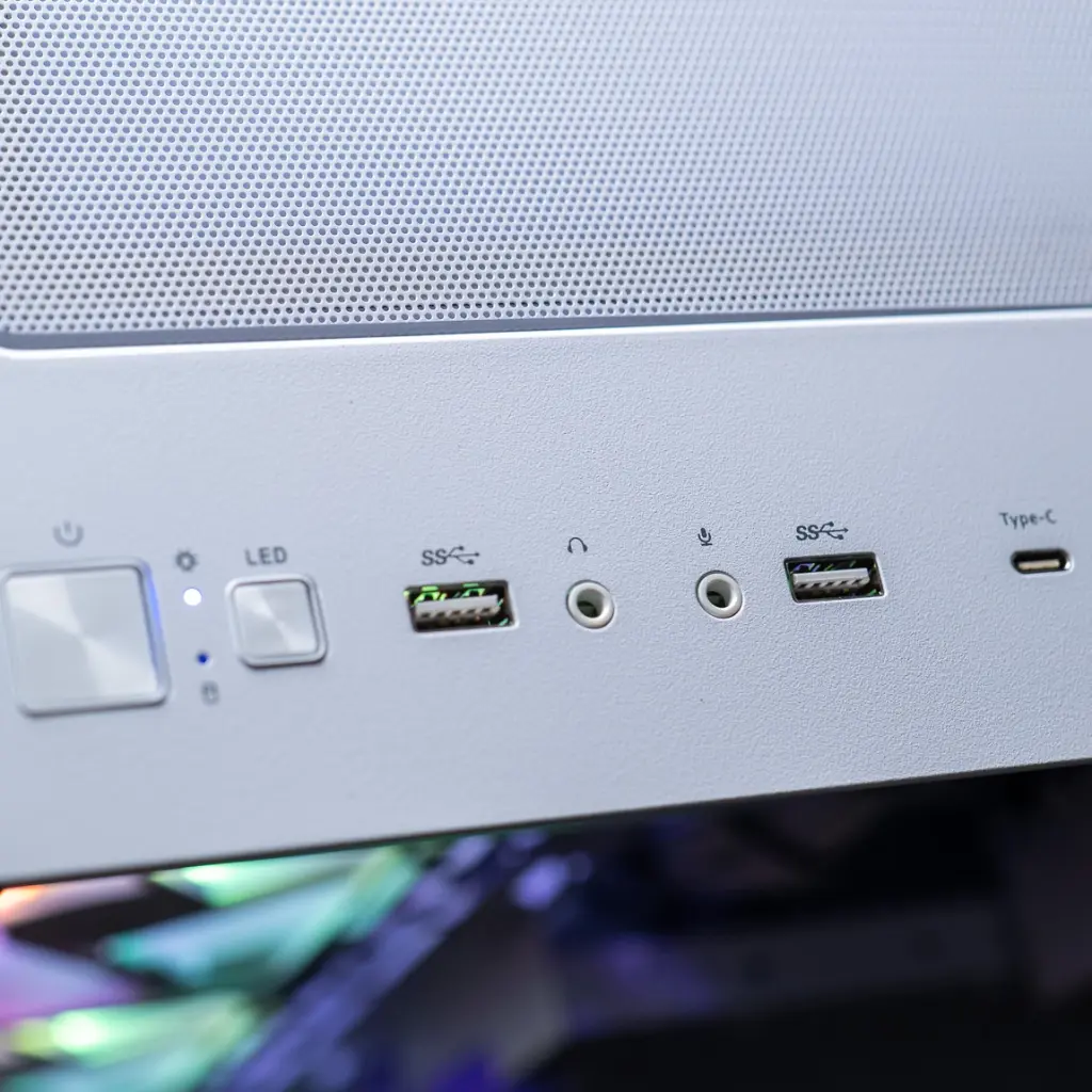 PC Rainbow GEFORCE RTX® 5070 Ti 